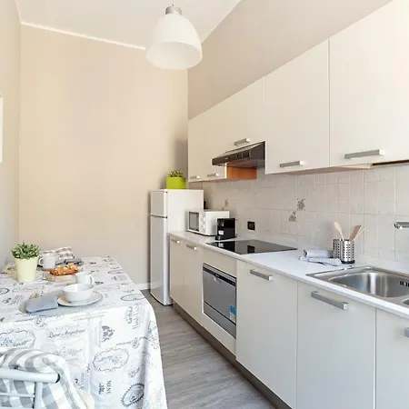 Vittoria Corner - Bymyhomeincomo Exterior foto
