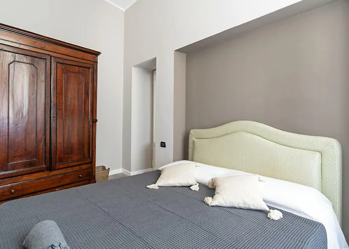 Vittoria Corner - Bymyhomeincomo